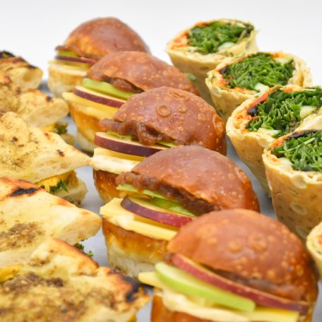 Shared Lunches