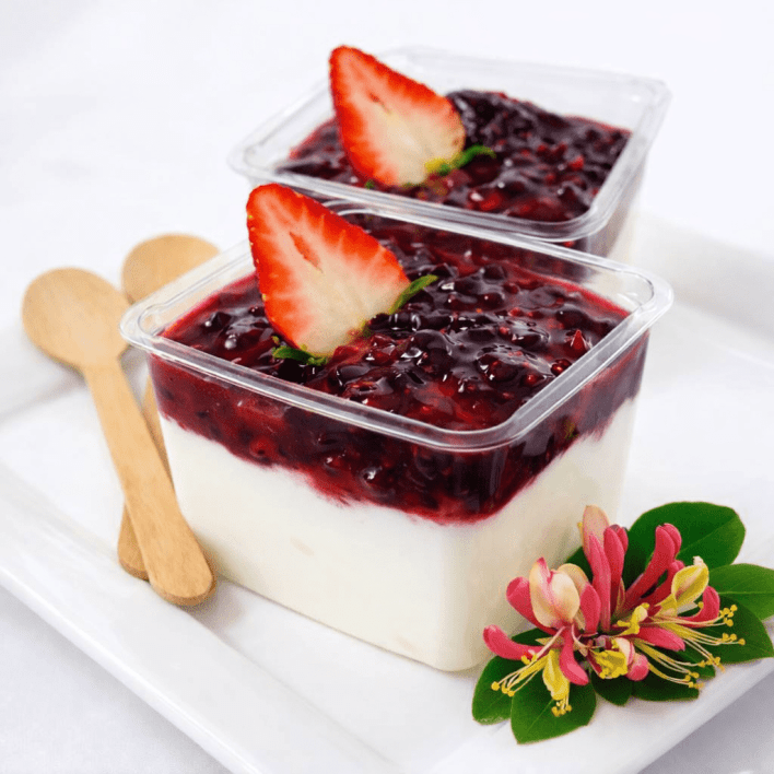 Yoghurt Cup - With Fruit Coulis (GF)