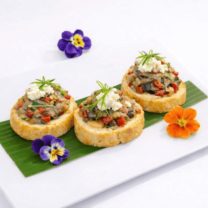 Anchovy & Hummus Crostini (VEG)