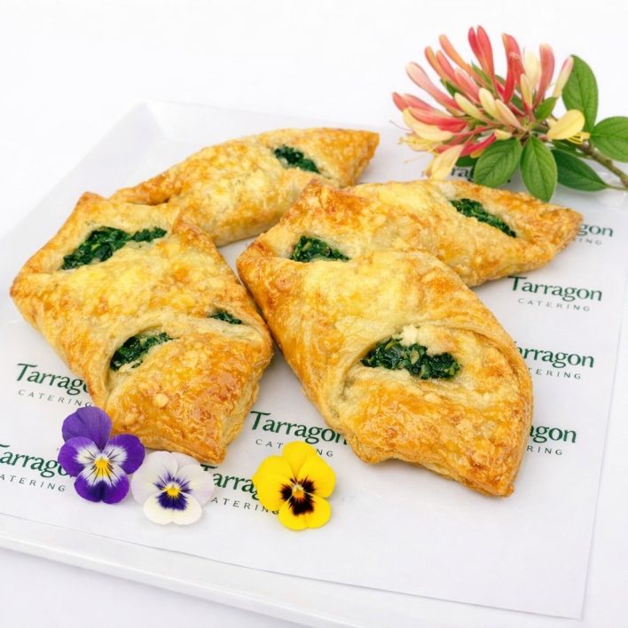 Vegeterian Danish - Filled with Cheese, spinach and Béchamel (warm)
