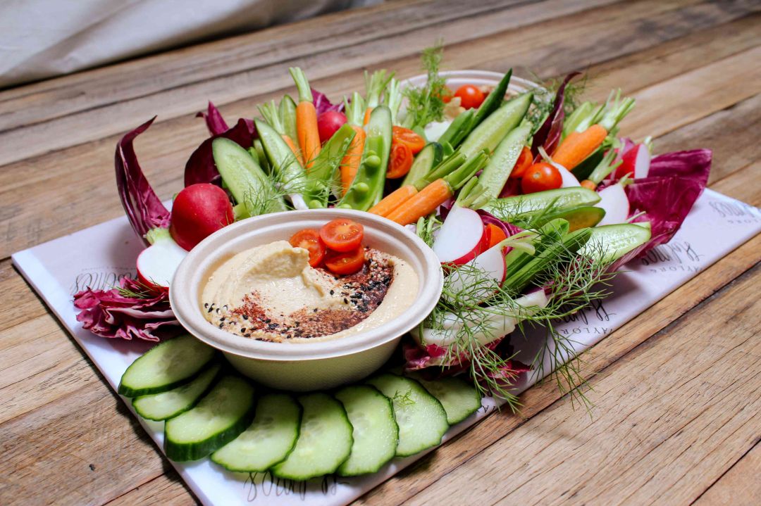 The Crudite & Hummus Platter