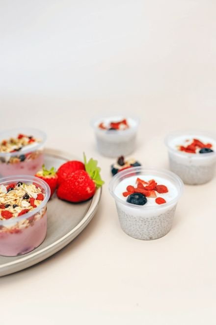 Coconut Chia Pudding, maple, goji & berries in 100ml cup gf / vgn / nf