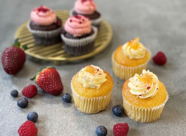 Mini Flourless Orange Cupcake w mandarin frosting nf / gf / ff / vgn