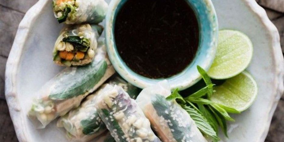 Mushroom Salad Rice Paper Roll w nam jim dipping sauce vgn / df / nf / +sesame