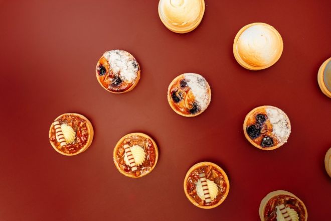 Sweet Tarts - Pecan Nut / Blueberry, Almond Frangipane / Lemon Meringue +n