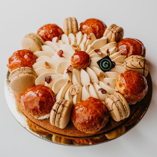 Hazelnut & Caramel Saint-Honoré