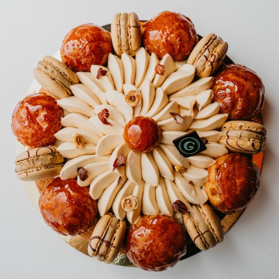 Hazelnut & Caramel Saint-Honoré