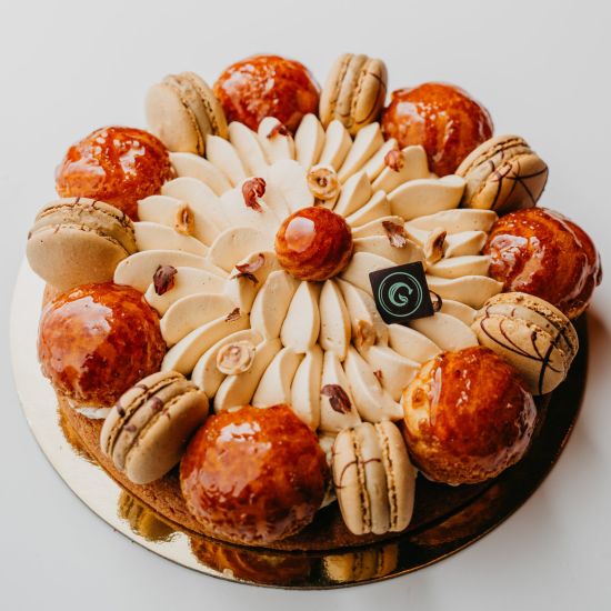 Hazelnut & Caramel Saint-Honoré