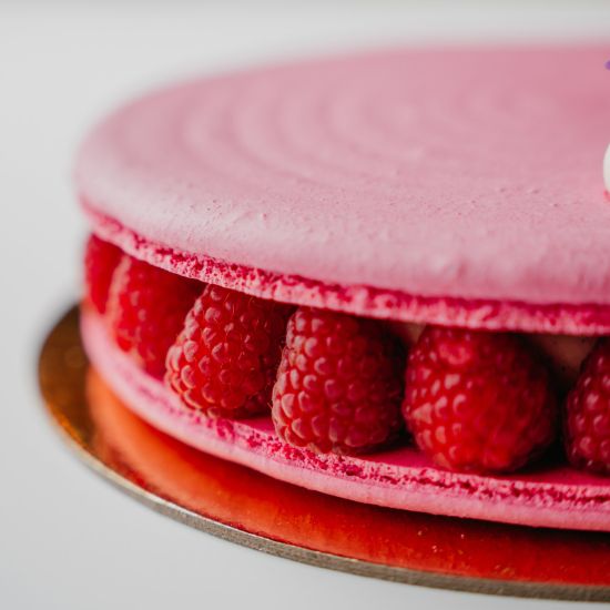 Raspberry Macaron