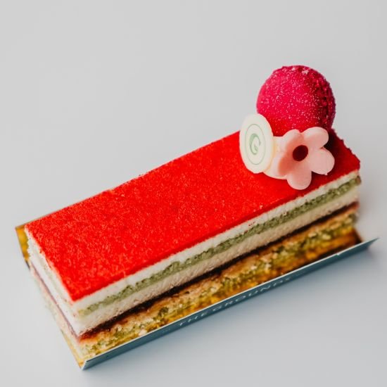 Individual Strawberry & Pistachio Slice