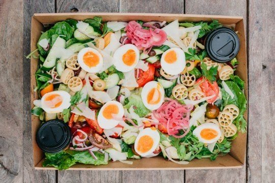 Pasta Salad with Roasted Salmon