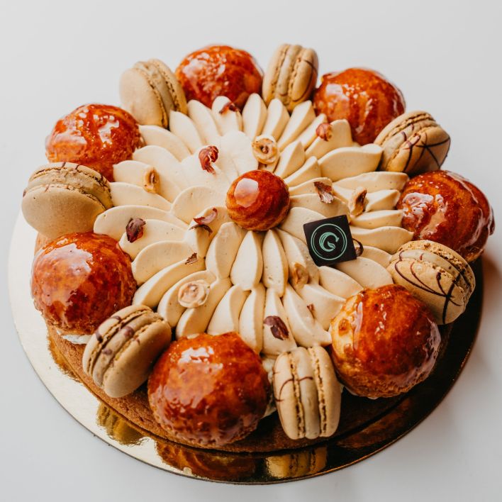 Hazelnut & Caramel Saint-Honoré