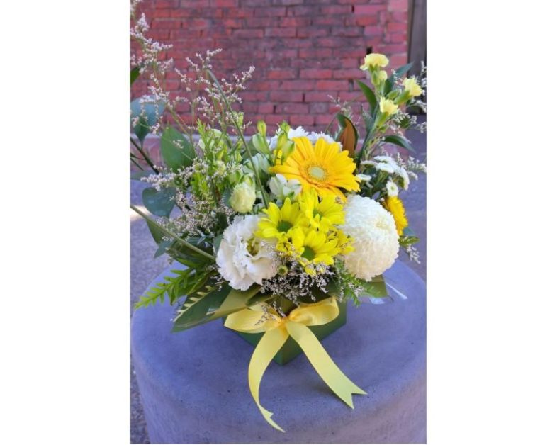 FLOWER BOX