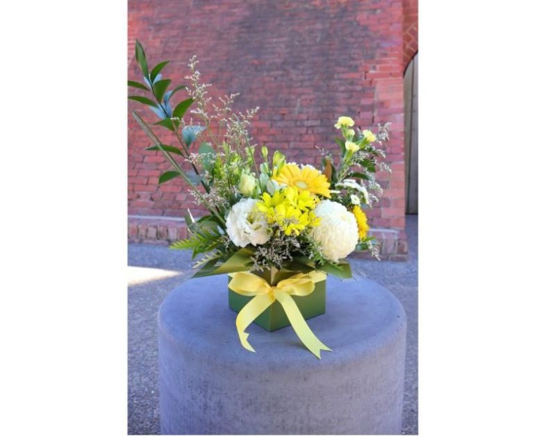 FLOWER BOX