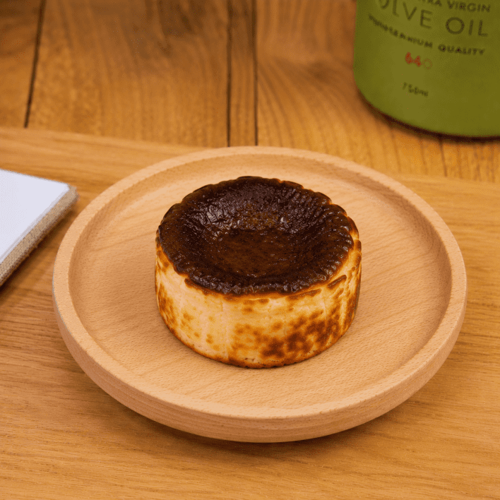 CHEESECAKE BASQUE