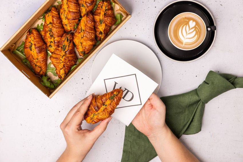 Ricotta, Spinach & Sundried Tomato Mini Croissant