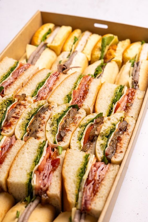 Premium Breads Platter (30 Pieces)