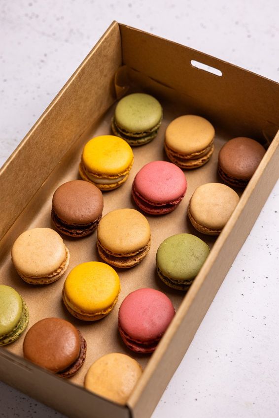 Macaron Selection 