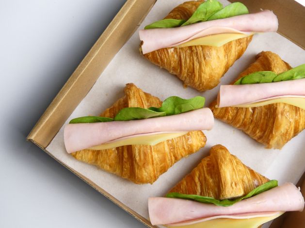 Mini Croissants with Ham & Cheese